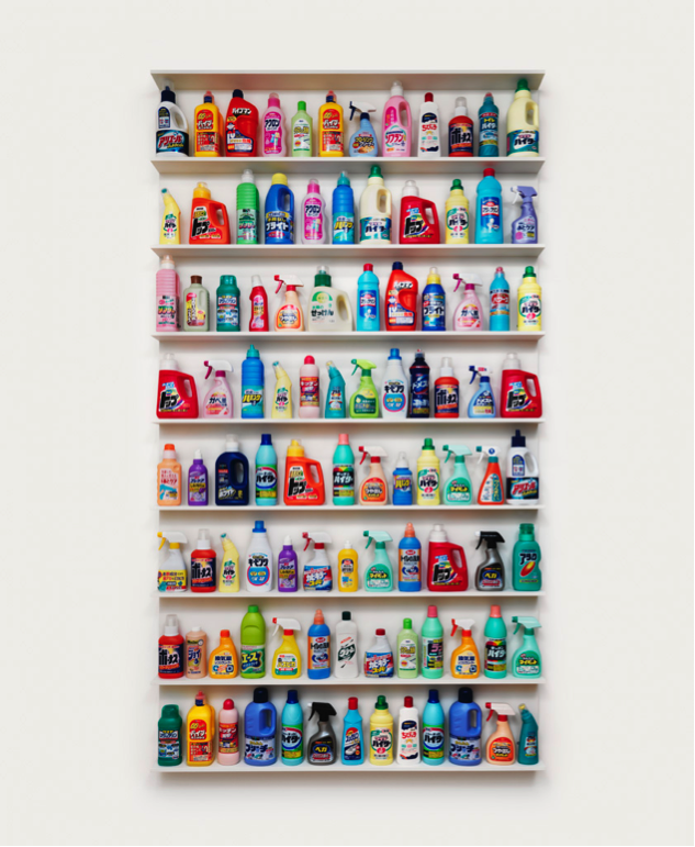 Douglas Coupland, <em>Tokyo Harbour</em>, 2000. 108 plastic bottles. Installation view, Vancouver Art Gallery, Vancouver, Canada.
