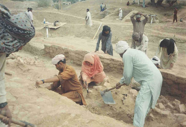 Author excavates at Harappa, Pakistan, 1997. Photo: Maria.